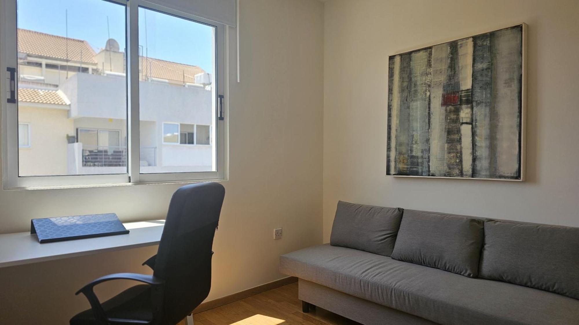 Apartment Space View *